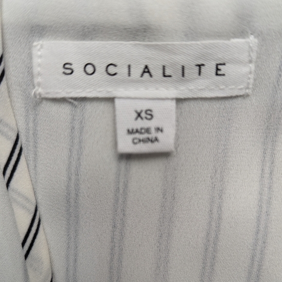 Socialite Whimsical Pinstriped Scalloped Minimalist Cami Preppy Tank Size XS - Picture 5 of 6